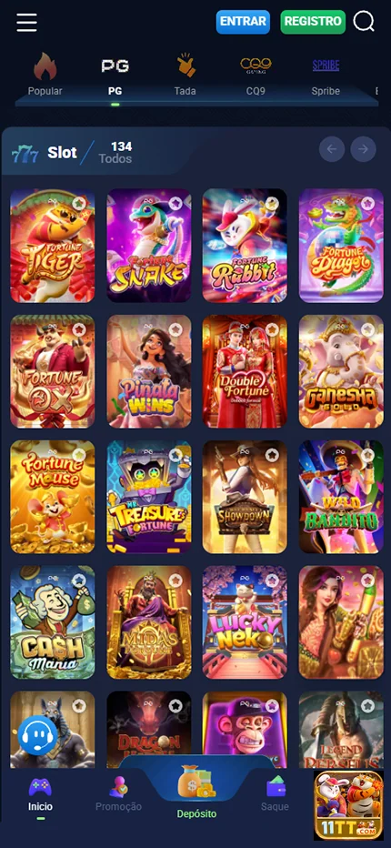 Atendente oferecendo suporte a jogador VIP em cassino